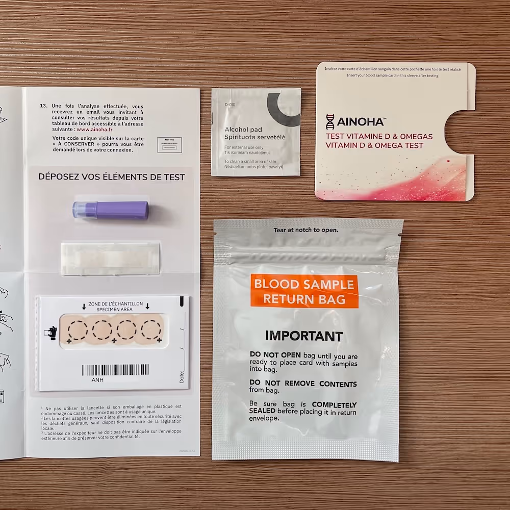 Détail du kit de test sanguin Ainoha™