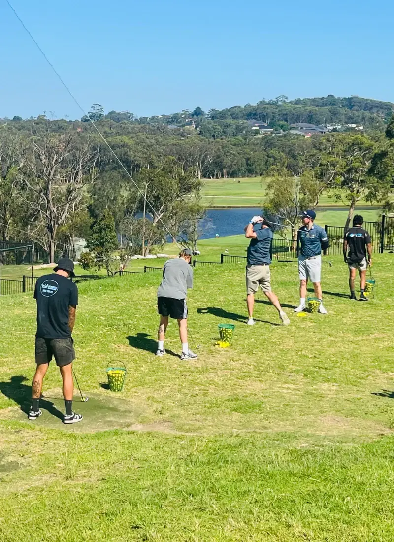 Andrew holding a beginner golf clinic in Newcastle NSW