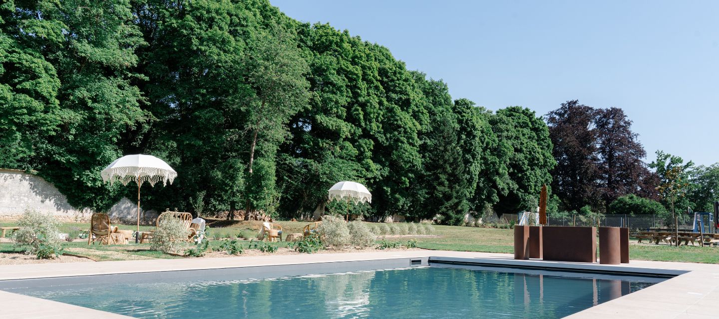 Piscine du Domaine du Grand Morin pour la détente des invités.
