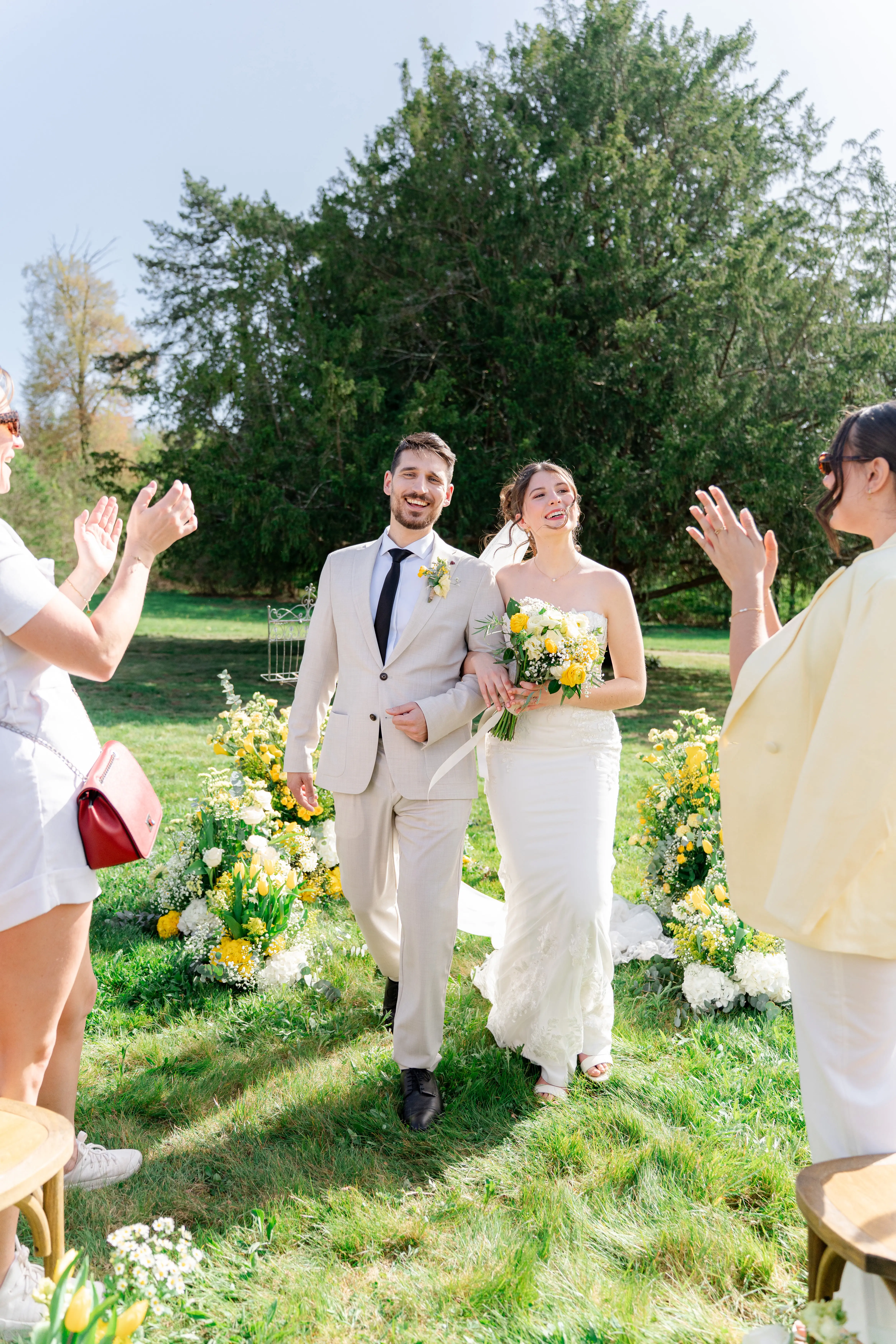 Shooting d'inspiration mariage printanier au Domaine du Grand Morin, lieu de réception en Seine-et-Marne près de Paris