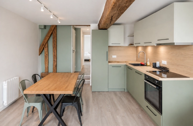 espace repas de l'appartement