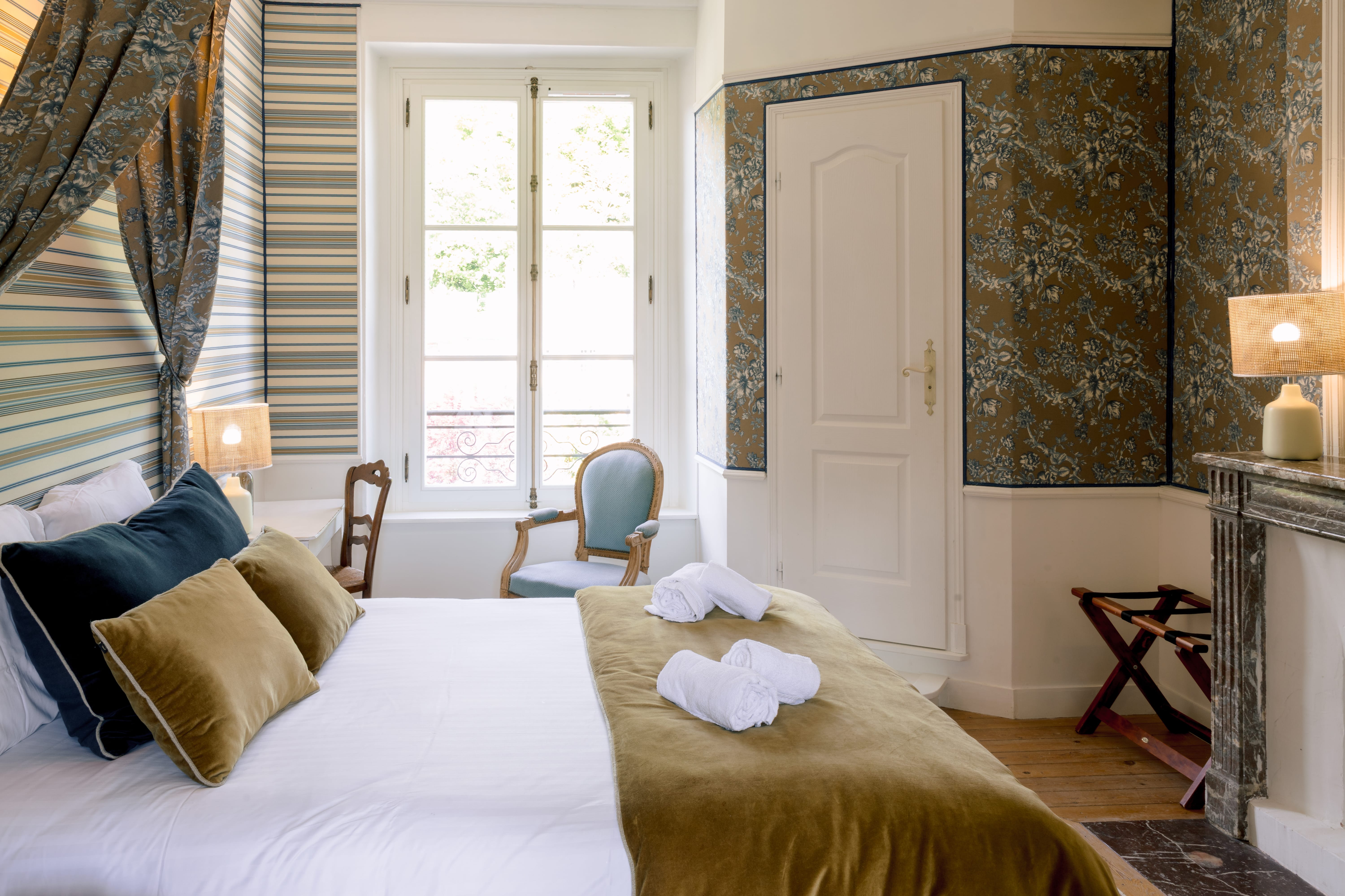 lit chateau confortable au domaine d'aveny