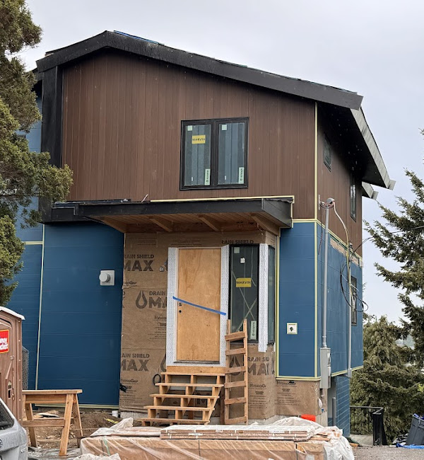 Modern Nichiha Siding Installation Transforms Seattle Home Process