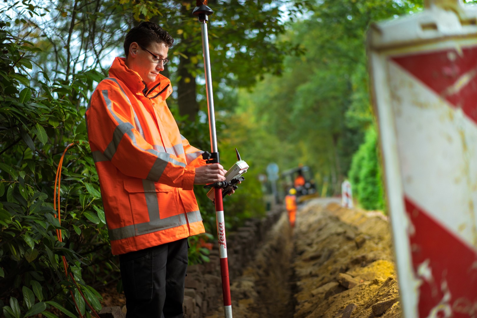 (DE) - Vermesser im Glasfaserbereich Niedersachsen/NRW