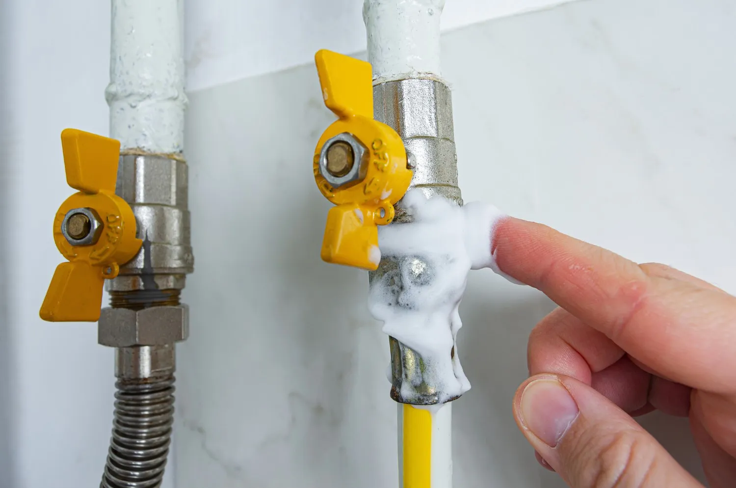 Reliable gas leak repair in Terrell, TX by Mack’s Plumbing, TX LLC. Ensure your safety with fast response and expert service. Call us now for urgent help.