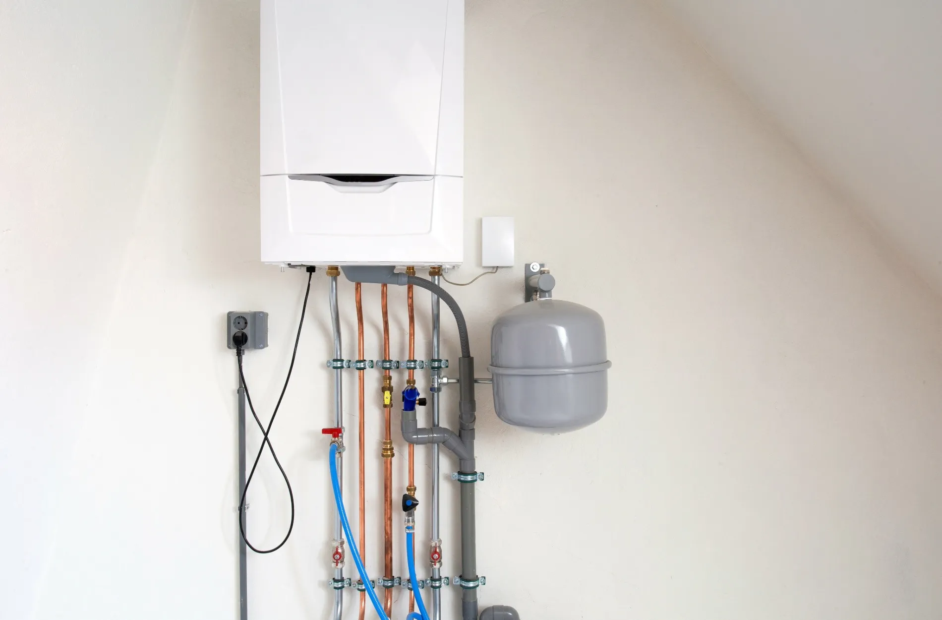 Essential Water Heater Maintenance Tips from Our Professionals