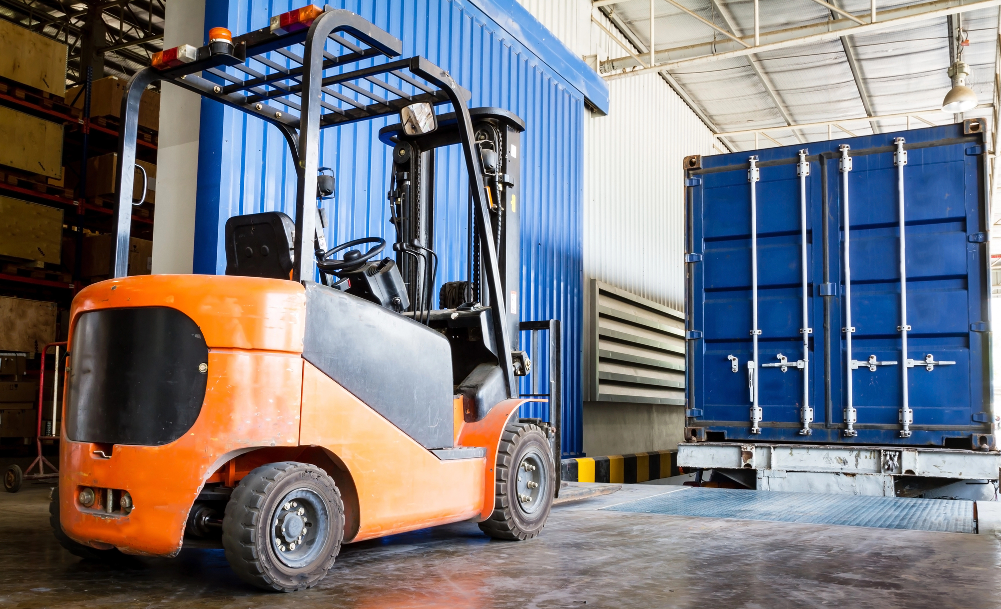 How Warehouses Help Prevent Supply Chain Disruptions — Lake Park Logistics 3PL blog