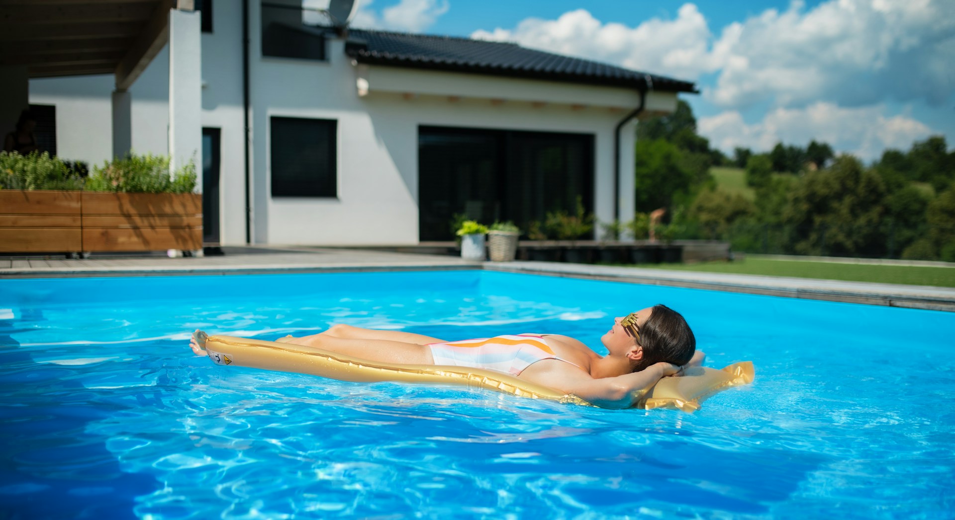 What Temperature Should I Set My Solar Pool Heater For Maximum Comfort