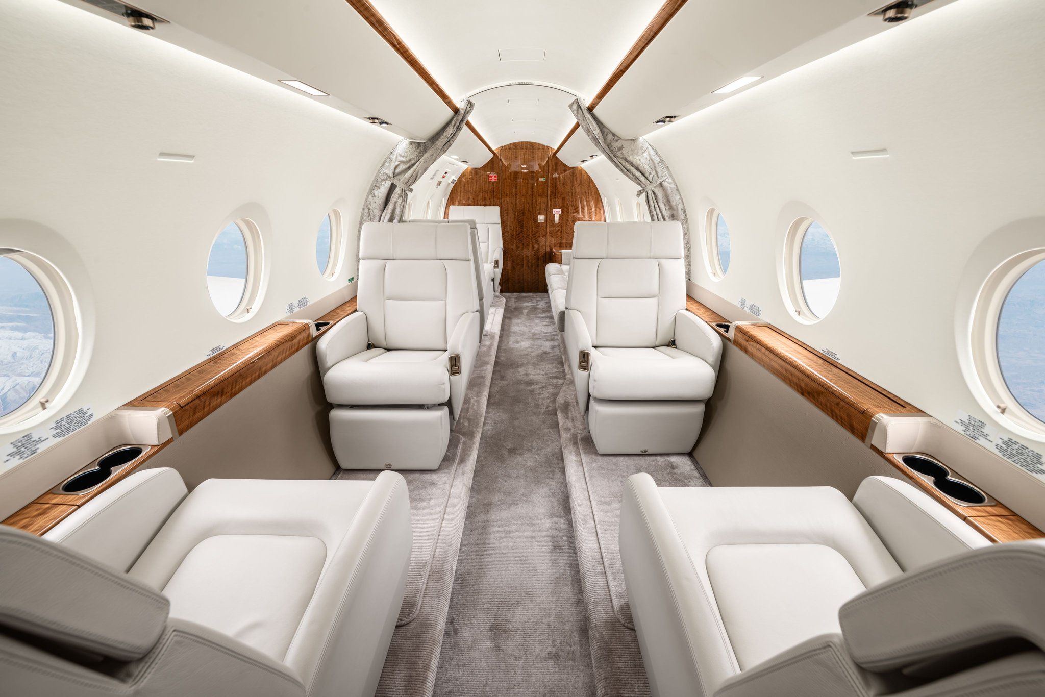2019 Gulfstream G280 SN 2186 cabin, forward club seating