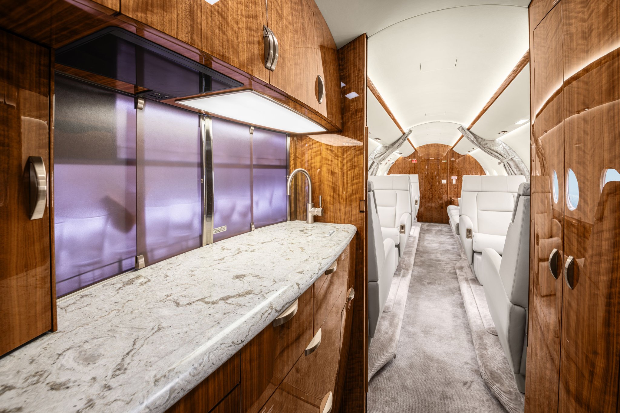 2019 Gulfstream G280 SN 2186 forward galley
