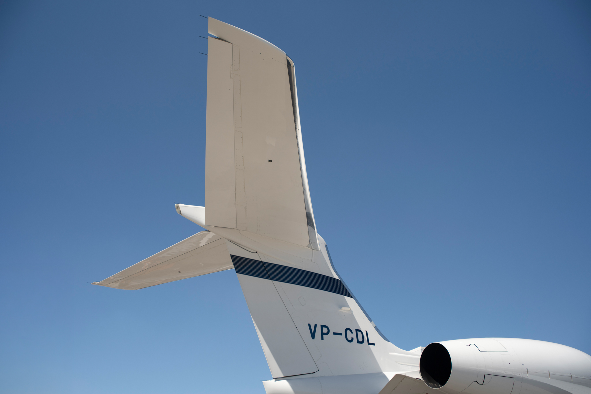 2015 Gulfstream G650ER SN 6098 tail and right engine