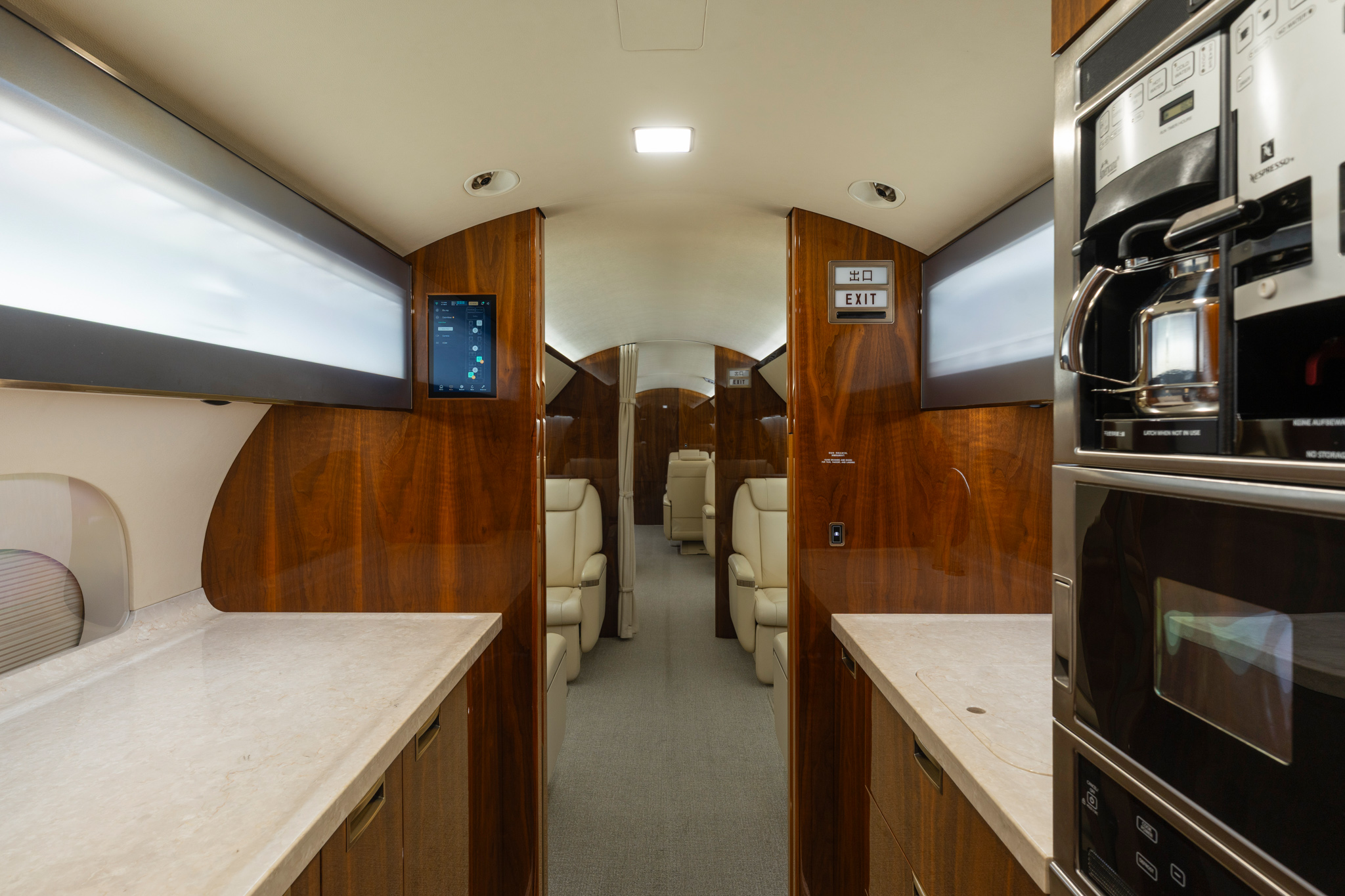 2015 Gulfstream G650ER SN 6098 forward galley