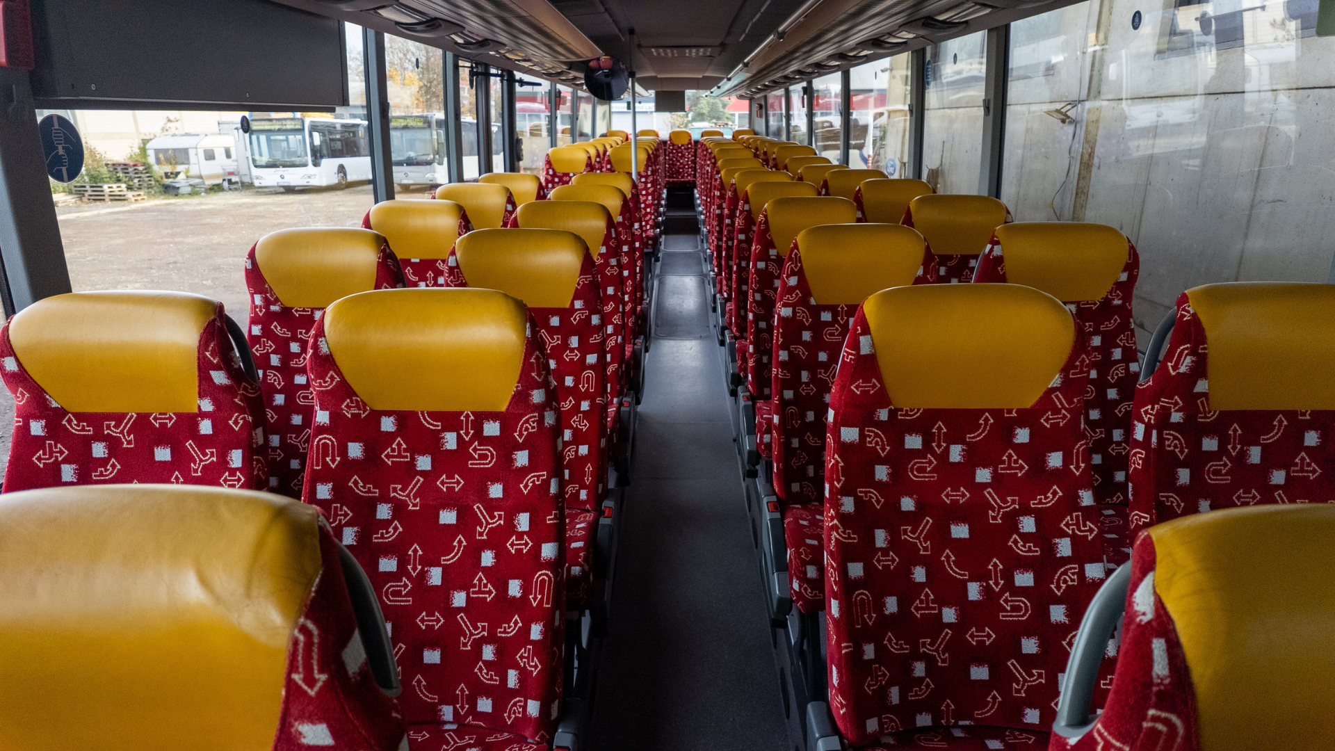 Wagen 2 SETRA S417UL Innenraum