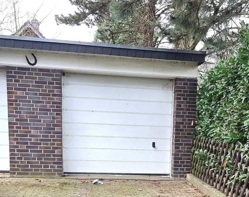 Garage im Hof