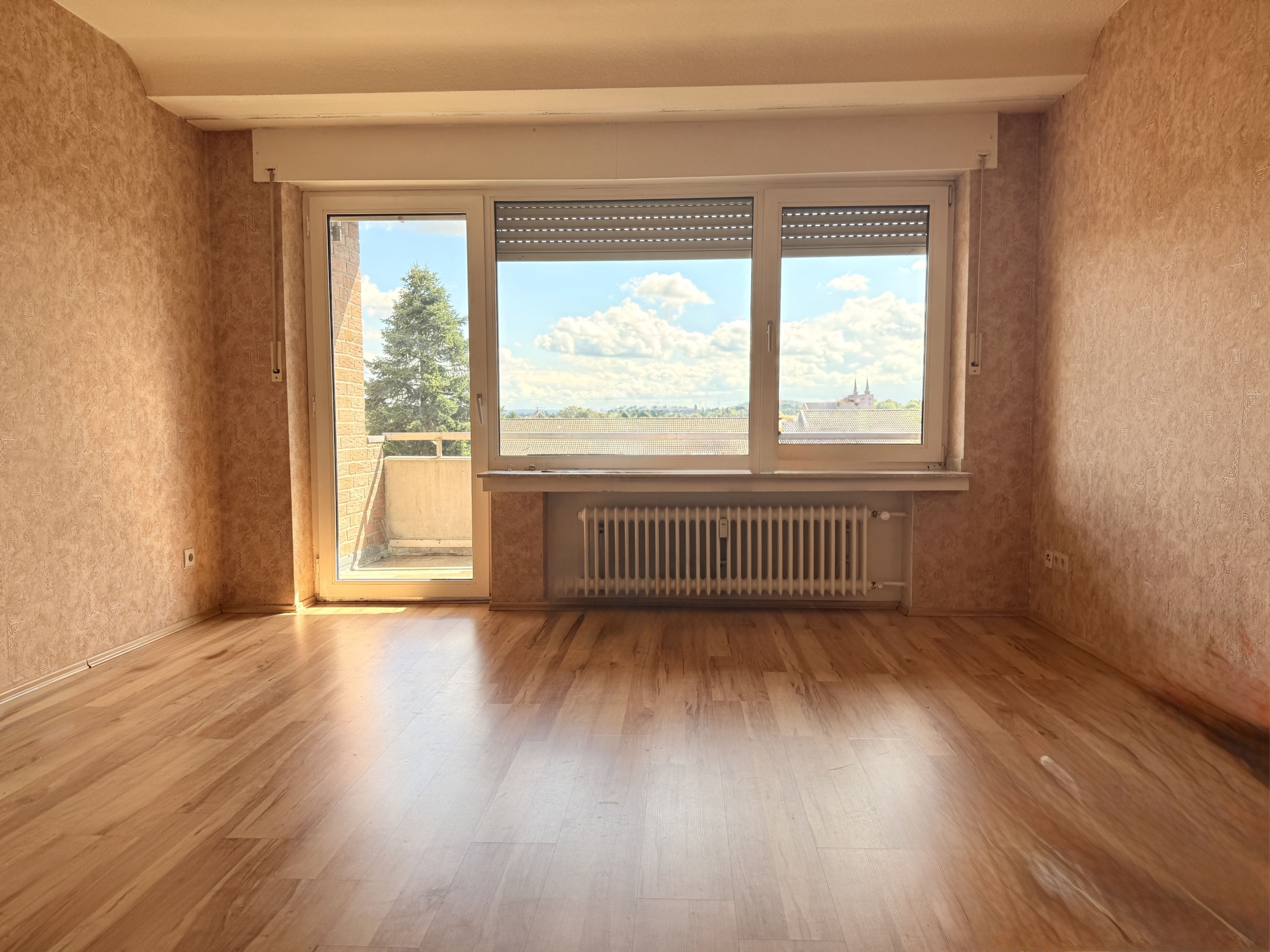 Baesweiler | Helle 2-Zimmer-Dachgeschosswohnung!