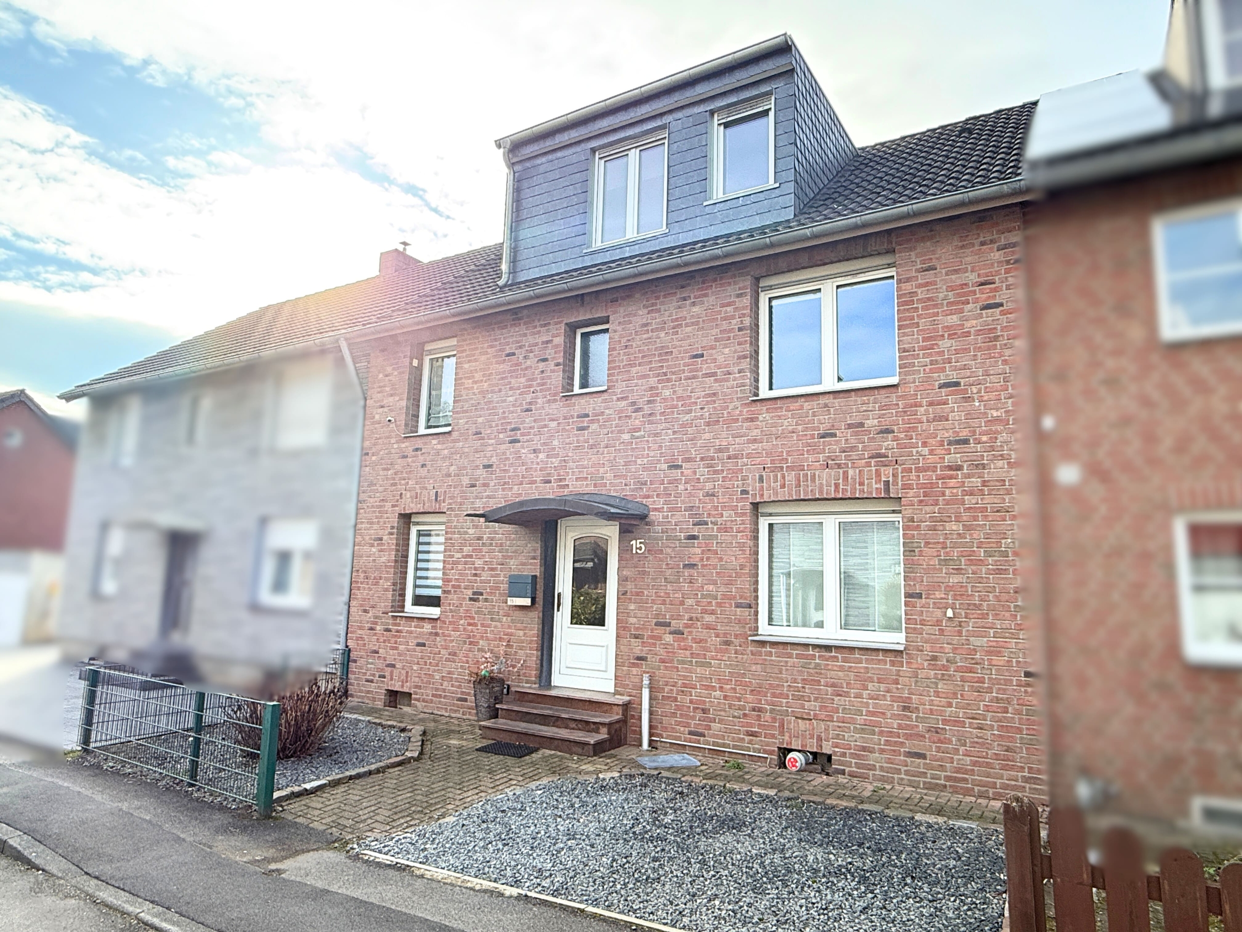 Baesweiler | Modernisiertes Einfamilienhaus zum Wohlfühlen!