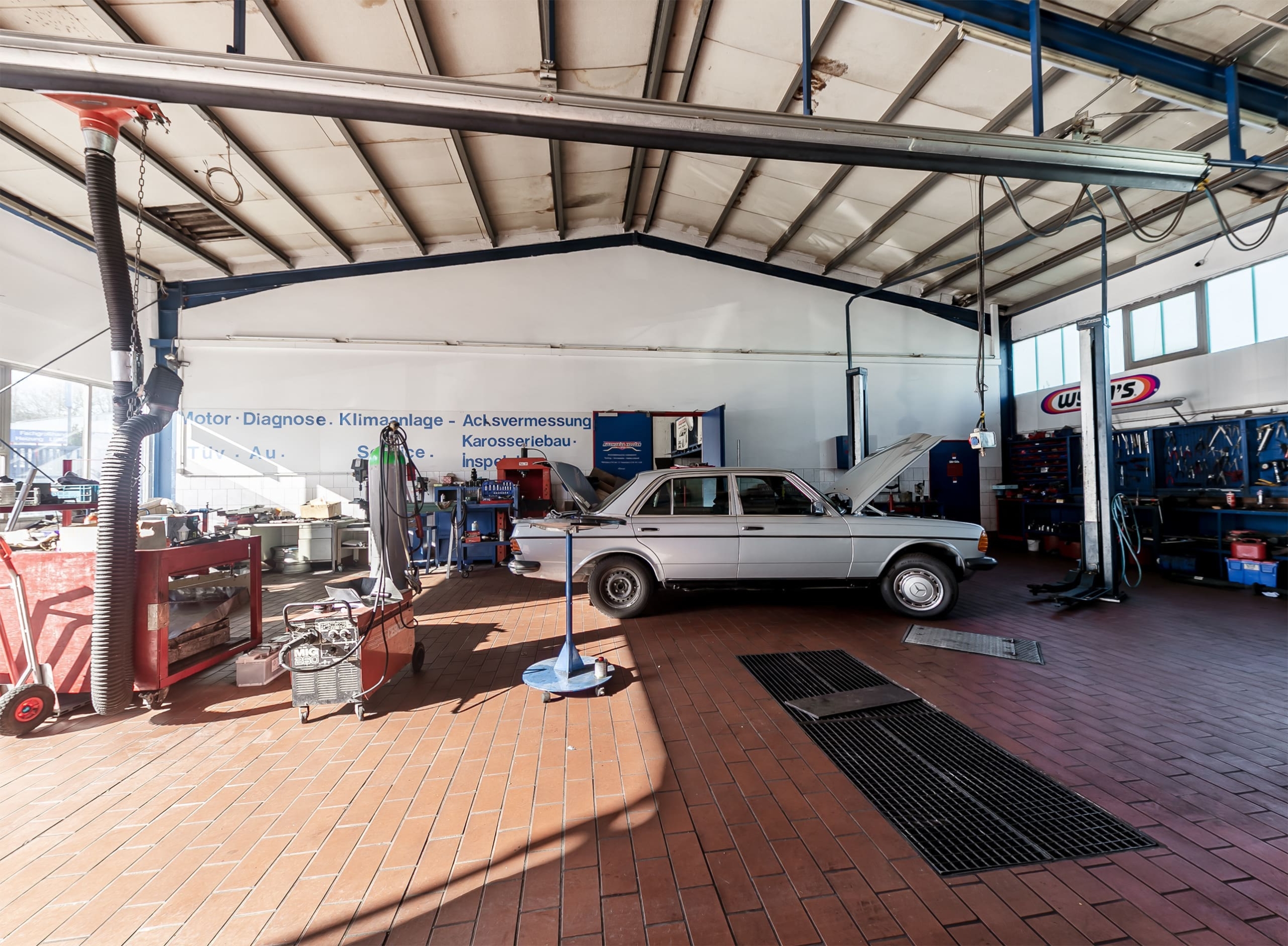 großer Werkstattraum