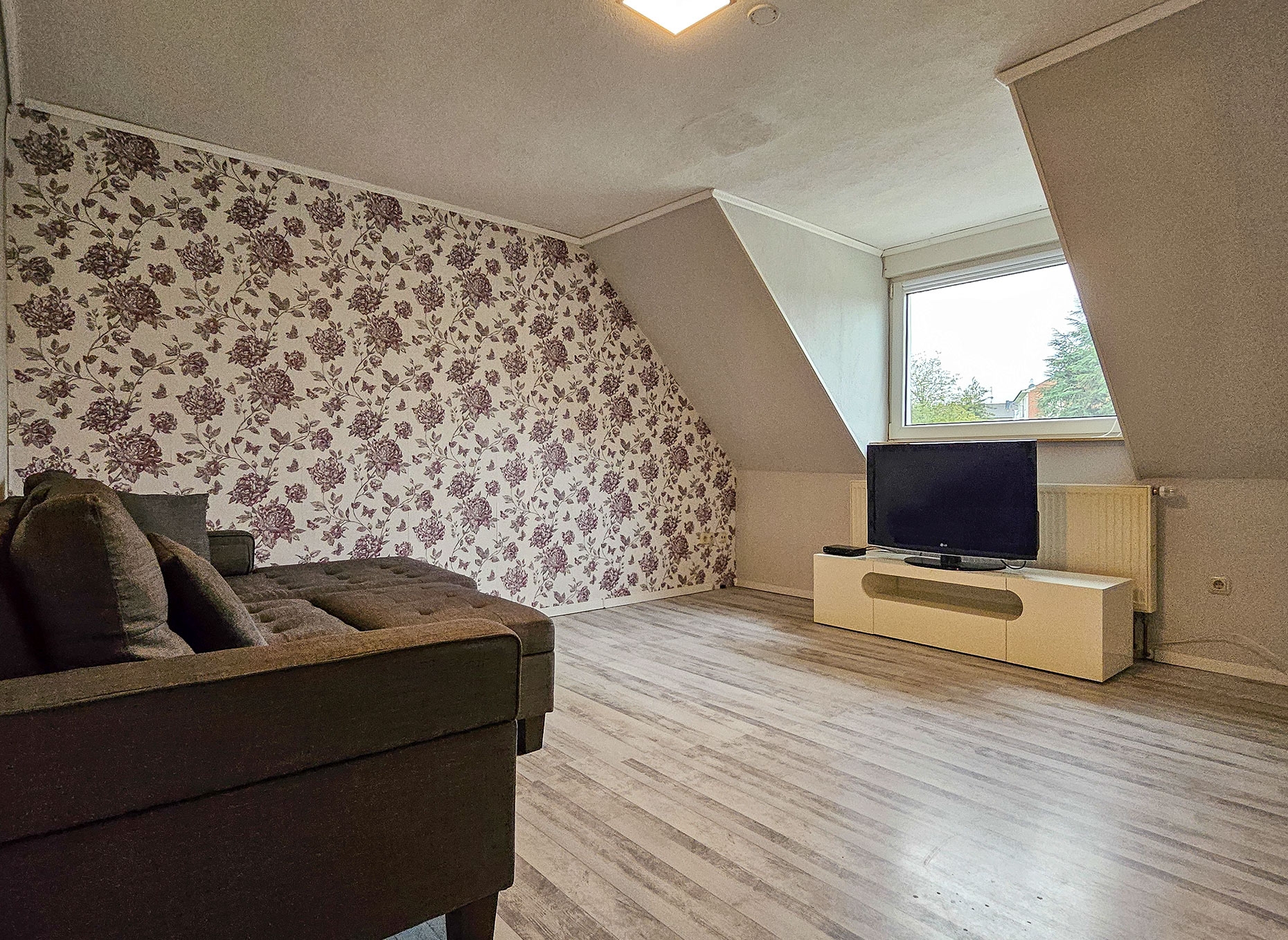 Schlafzimmer 1 | DG