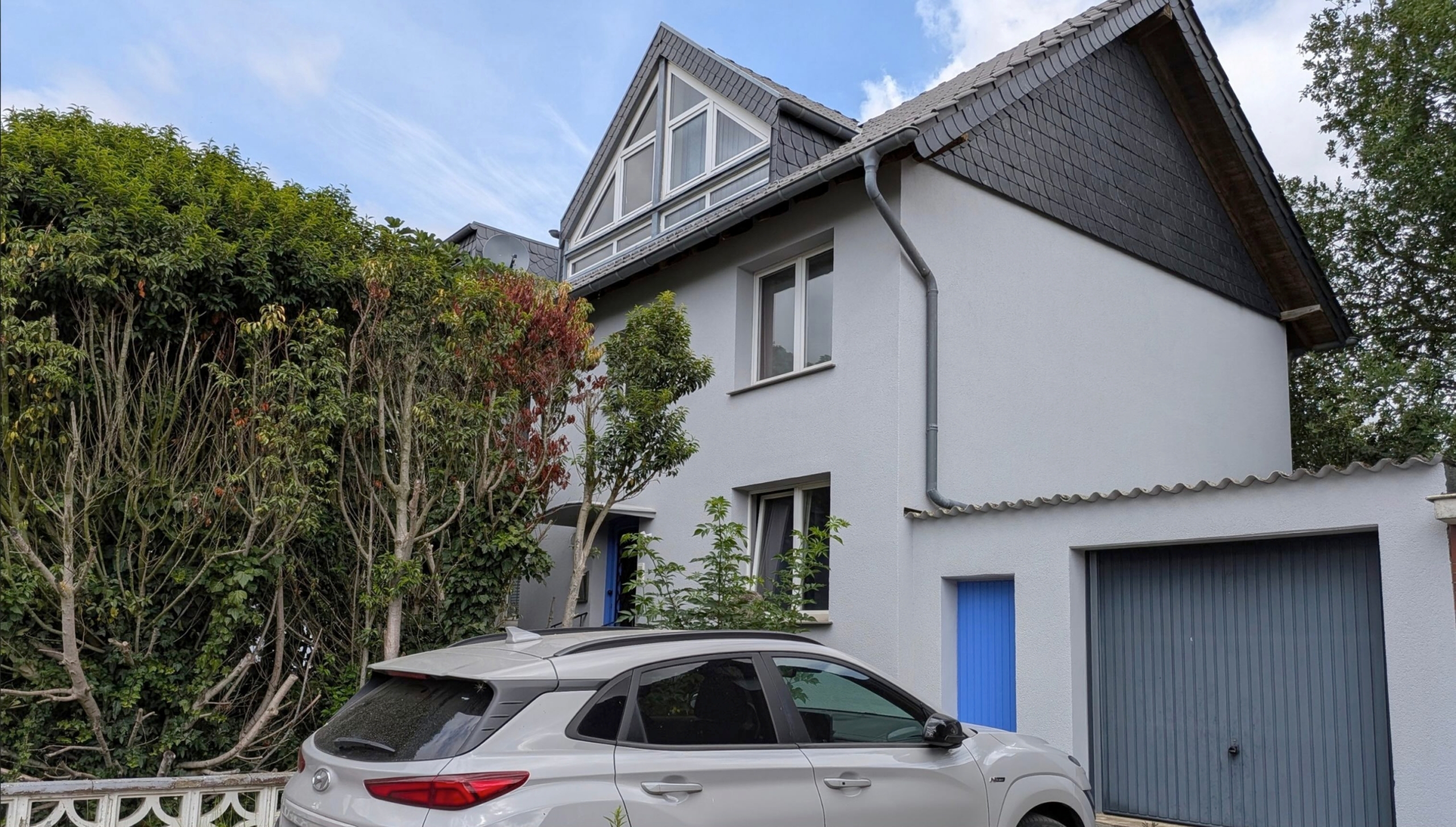 Zweifamilienhaus in Baesweiler, 155 m²