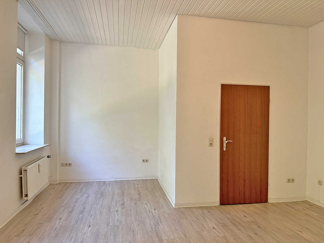 Wohn-/ Schlafzimmer