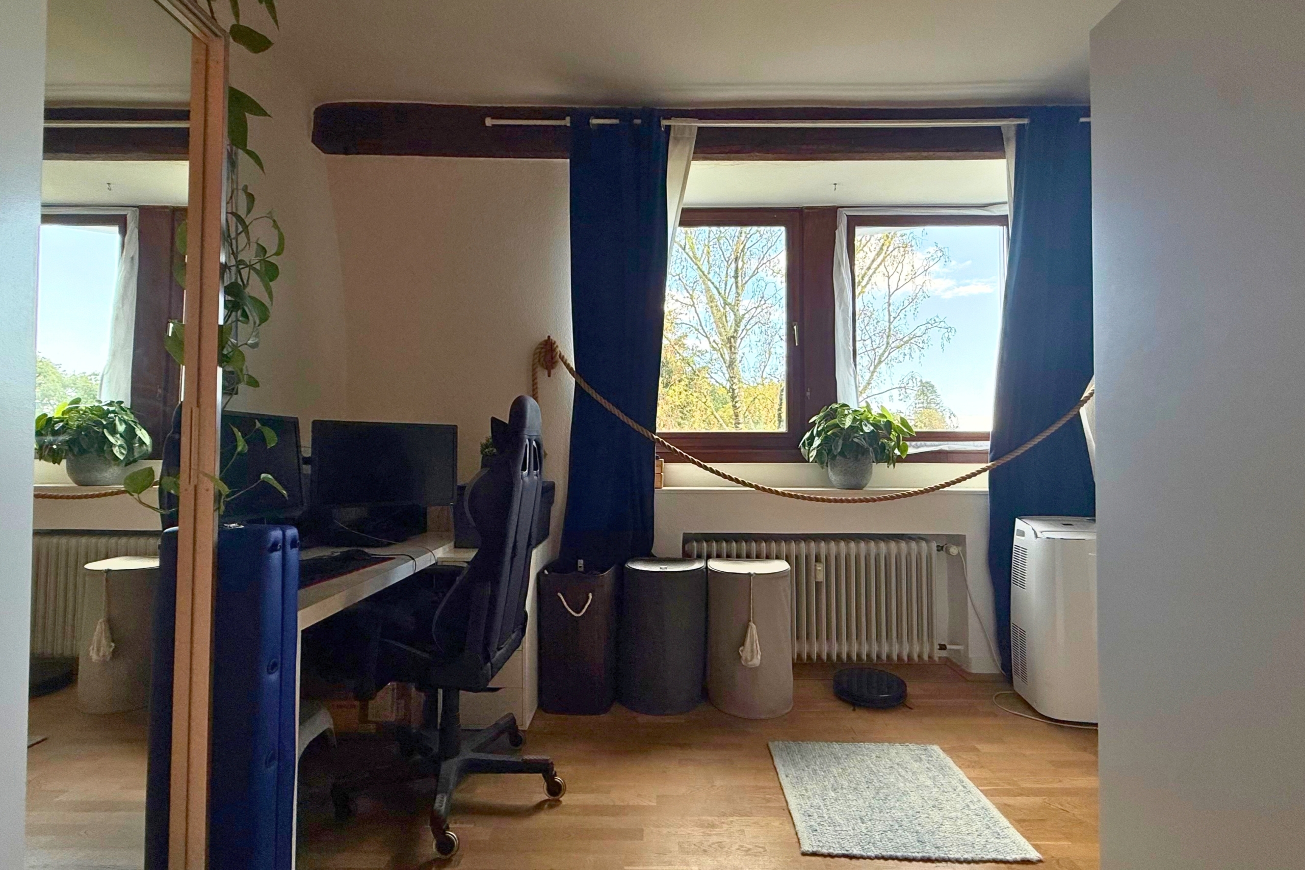 Schlafzimmer/Arbeitszimmer 3. Ansicht