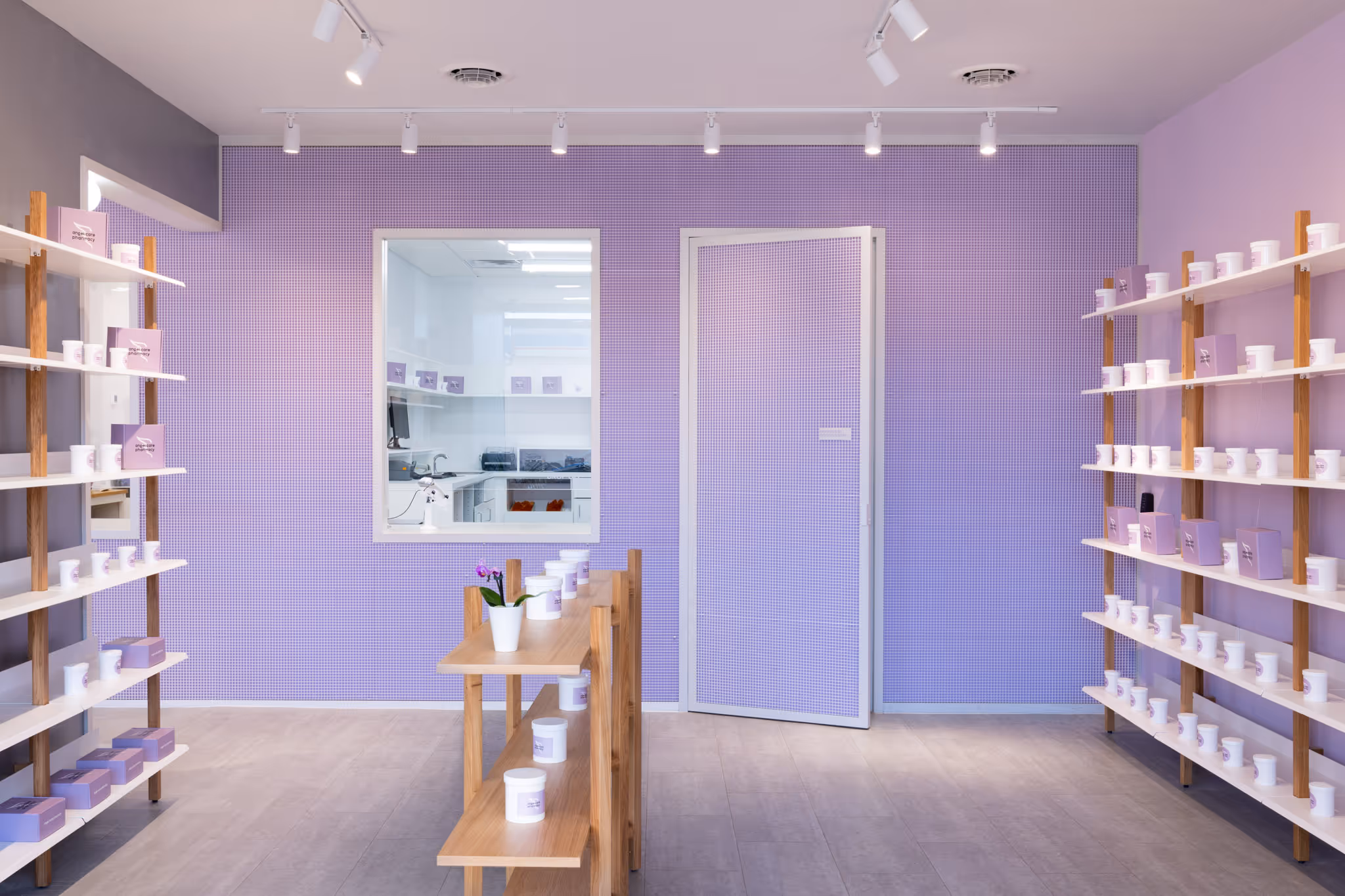 Modern Pharmacy Interior Design