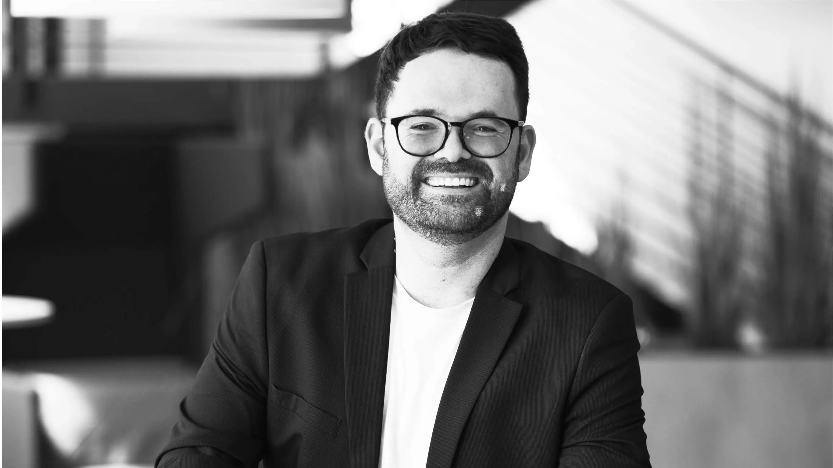 Andrei Jianu ist Senior Front-End Designer und professioneller Webflow-Entwickler im Heimathafen Hamburg & Norderstedt.