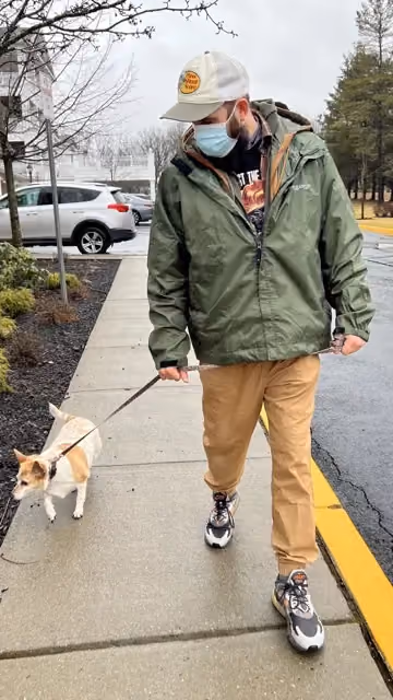 Pups and Recreation dog walker walking a dog at an apartment in Wharton NJ.