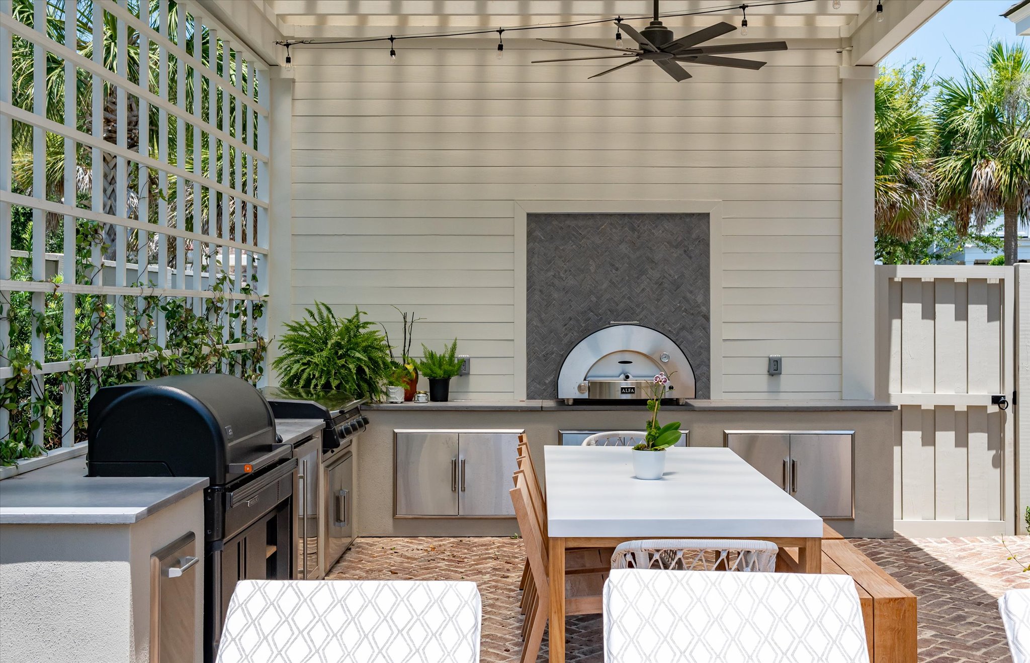 Outdoor kitchen and custom outdoor retreat in Charleston, SC - BuiltByR3