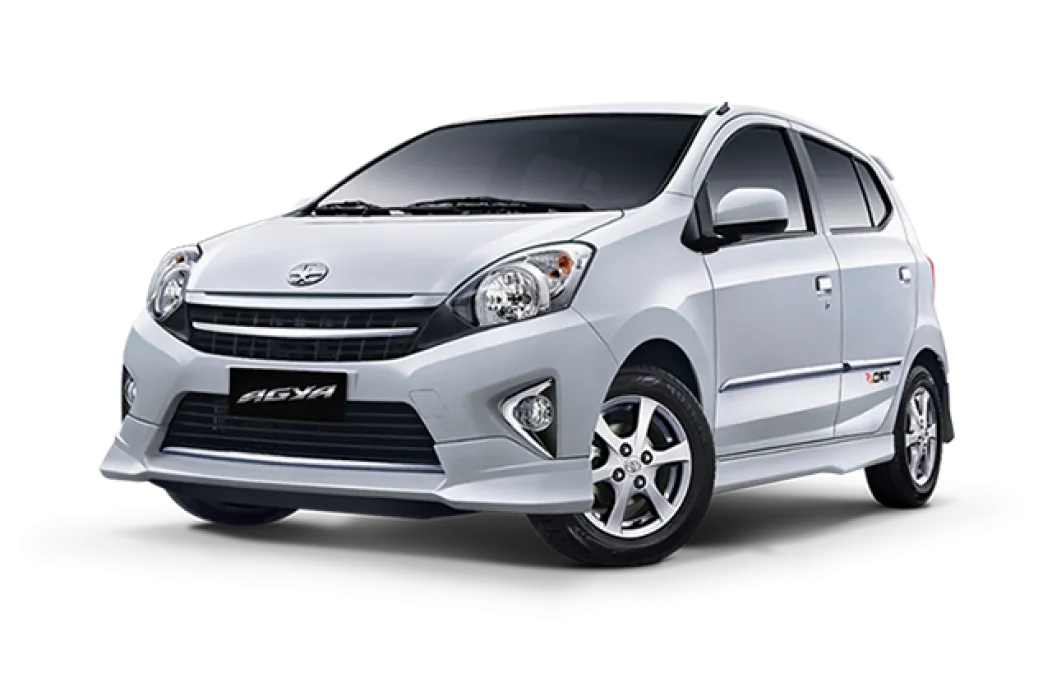 Toyota Agya blanco, vehículo de la flota Enterprise