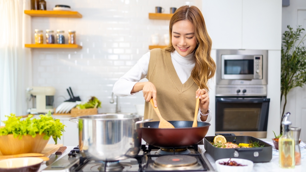 Woman cooking in the kitchen