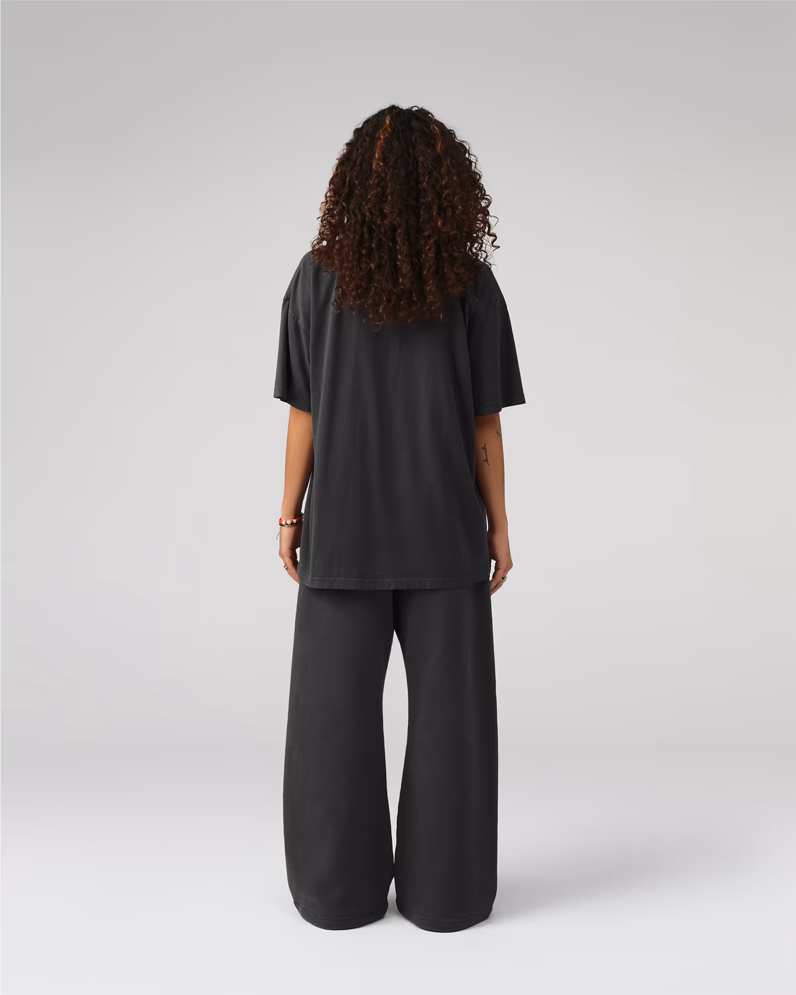 The ultimate oversized silhouette with extended proportions in both sleeves and body. Created from our proprietary BioCircular™ Jersey fabric crafted from recycled and organic cotton for minimized impact.