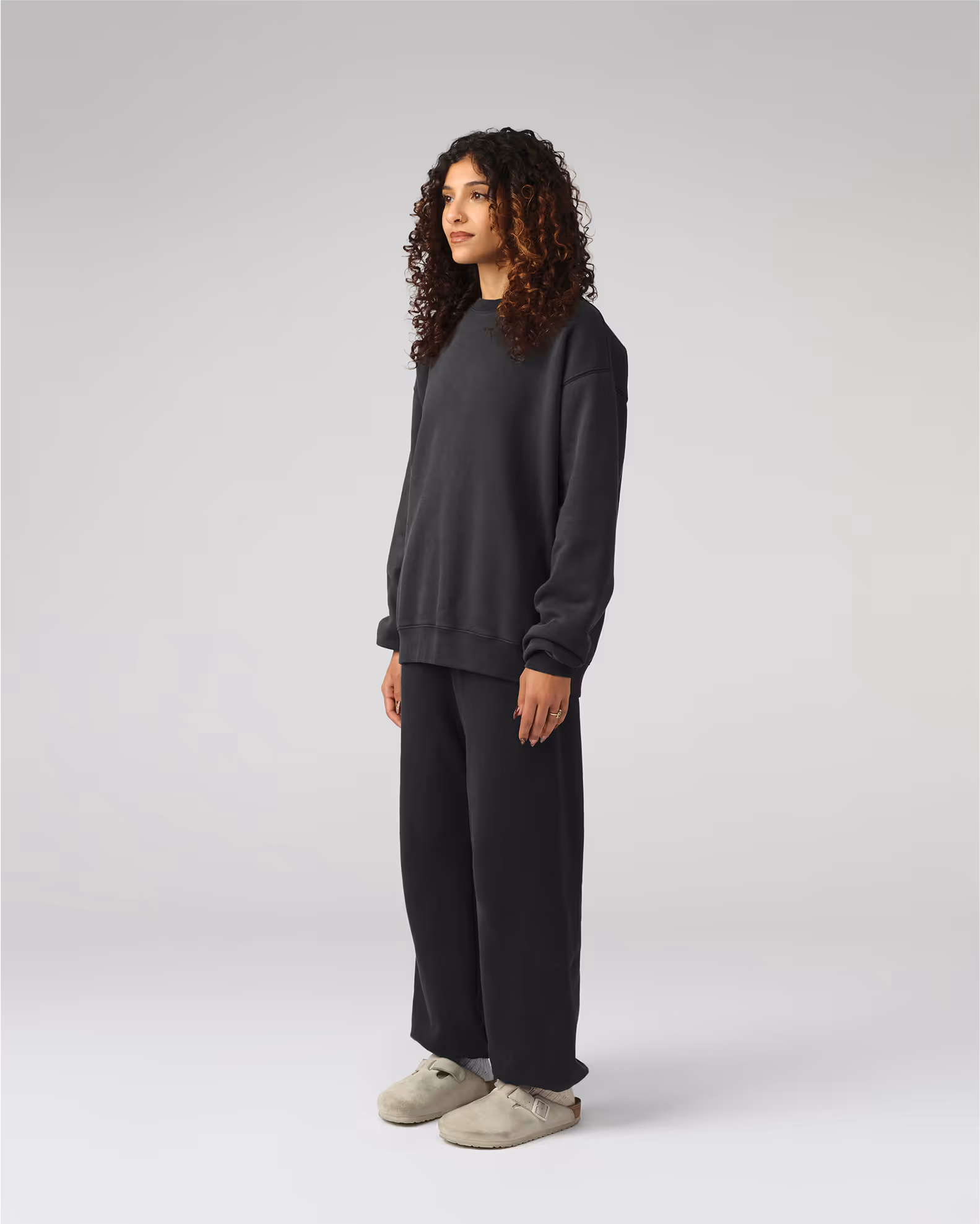 The timeless crewneck silhouette redefined through meticulous attention to proportion and detail. Crafted from our heavyweight organic cotton brushed fleece with an enzyme finish for unrivaled softness.