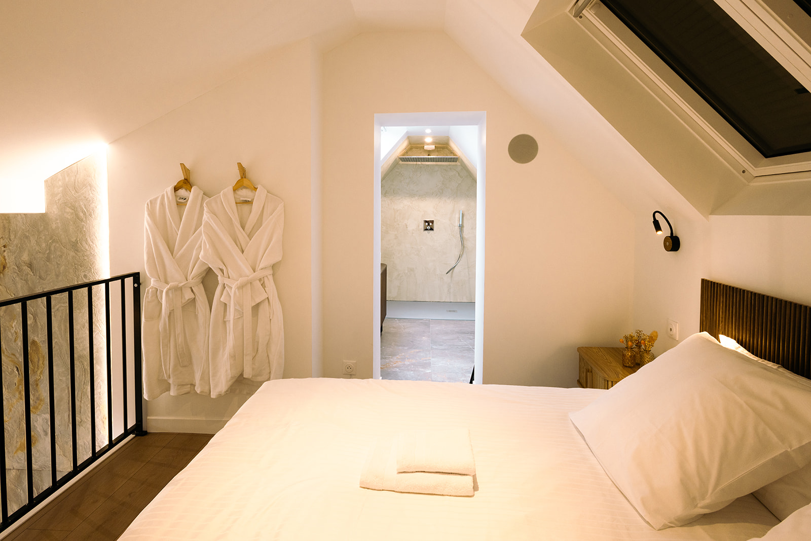 chambre en mazzanine de la suite selene