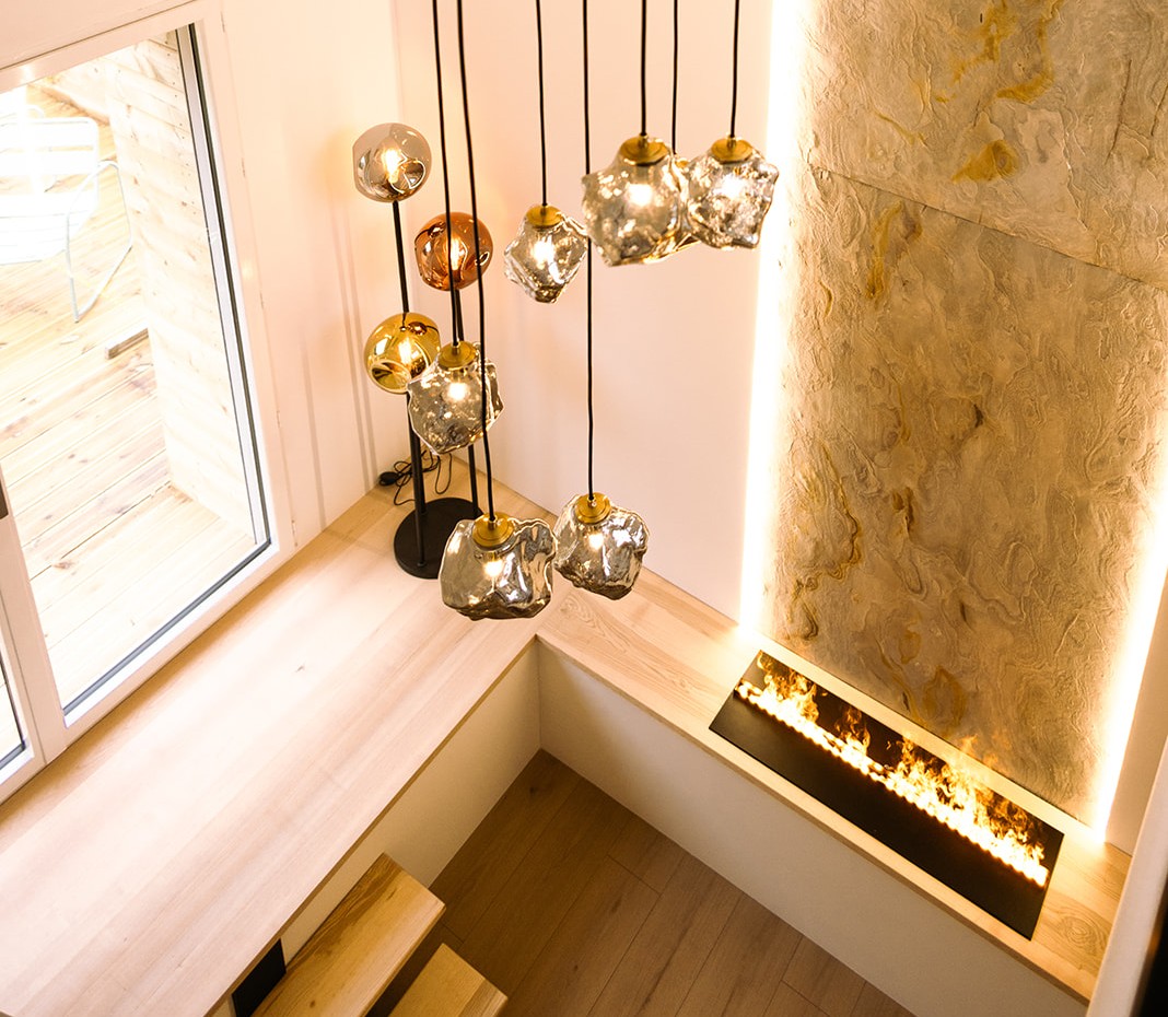 mezzanine avec vue sur la cheminee