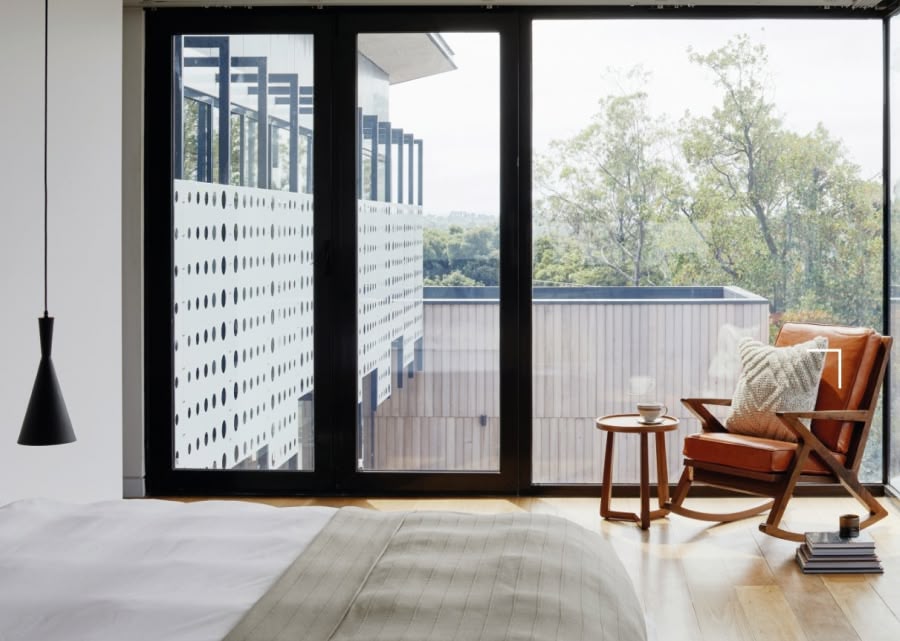 Menuiserie battante tpr aluminium