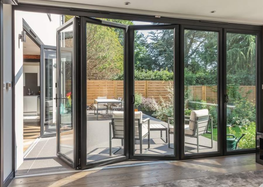 Menuiserie battante tpr aluminium