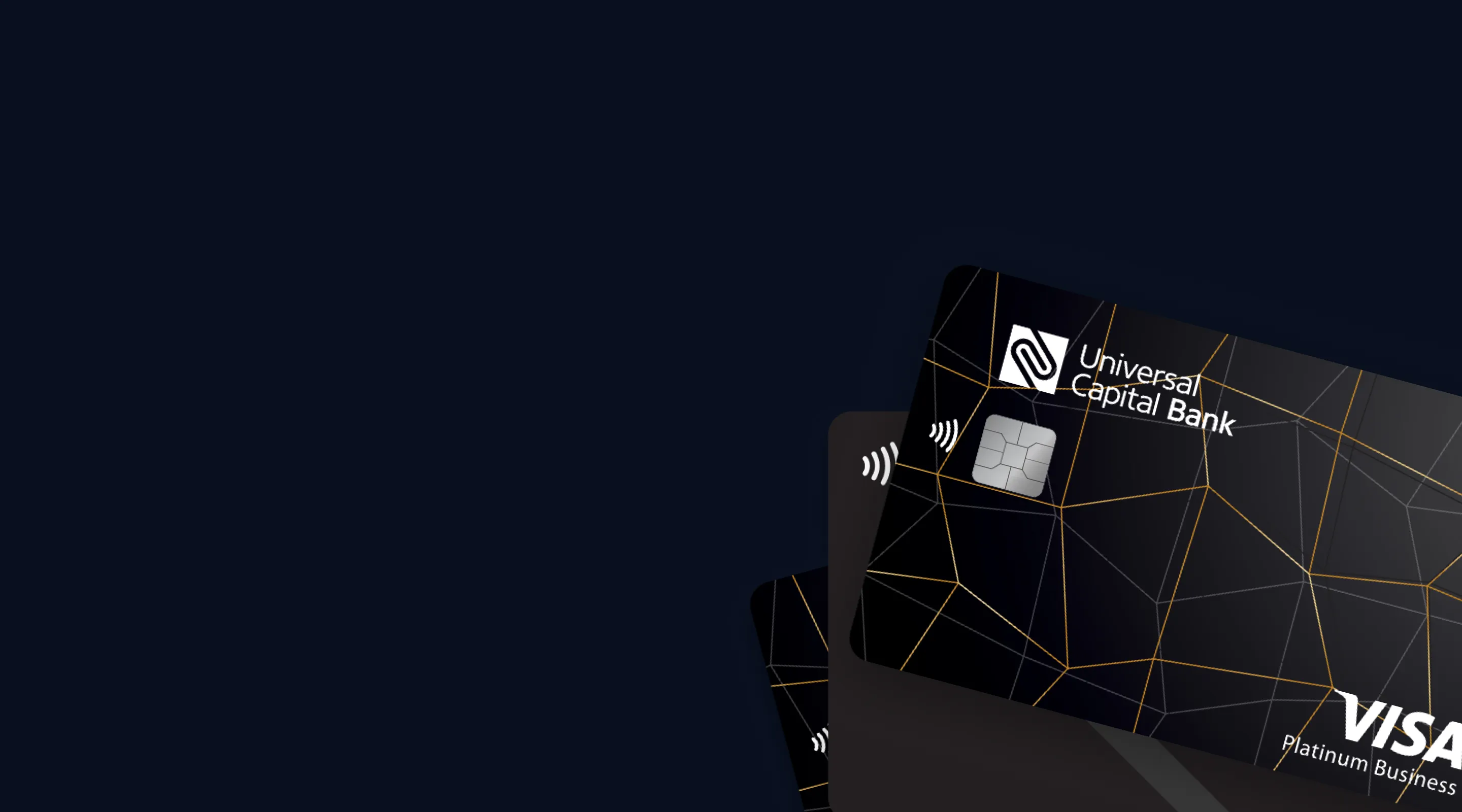 Crna VISA Platinum Business kartica iz Universal Capital Bank sa zlatnim i srebrnim geometrijskim linijama.