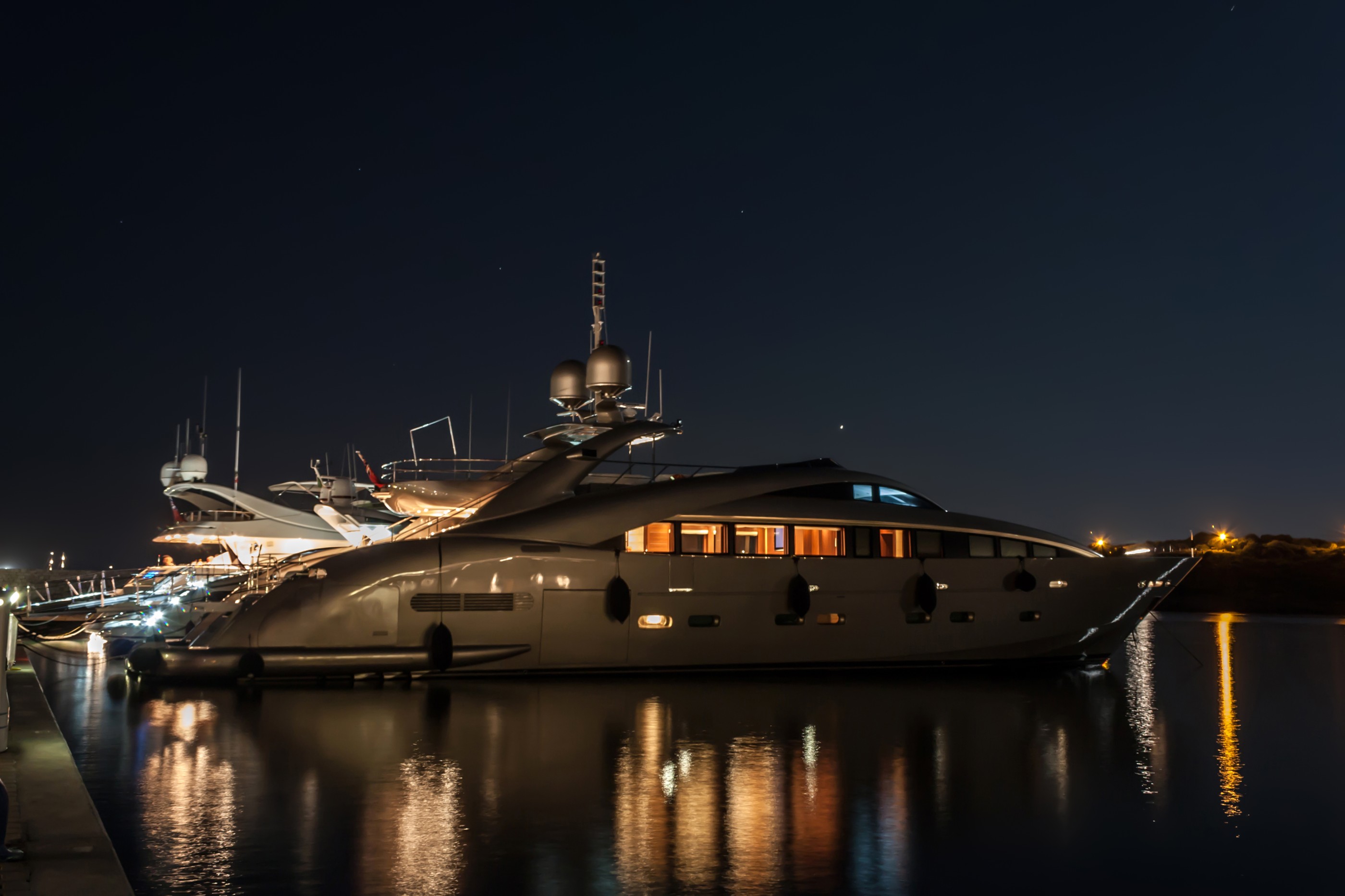 Crypto Meets the Sea: A Guide to Yacht Buying with Digital Wealth