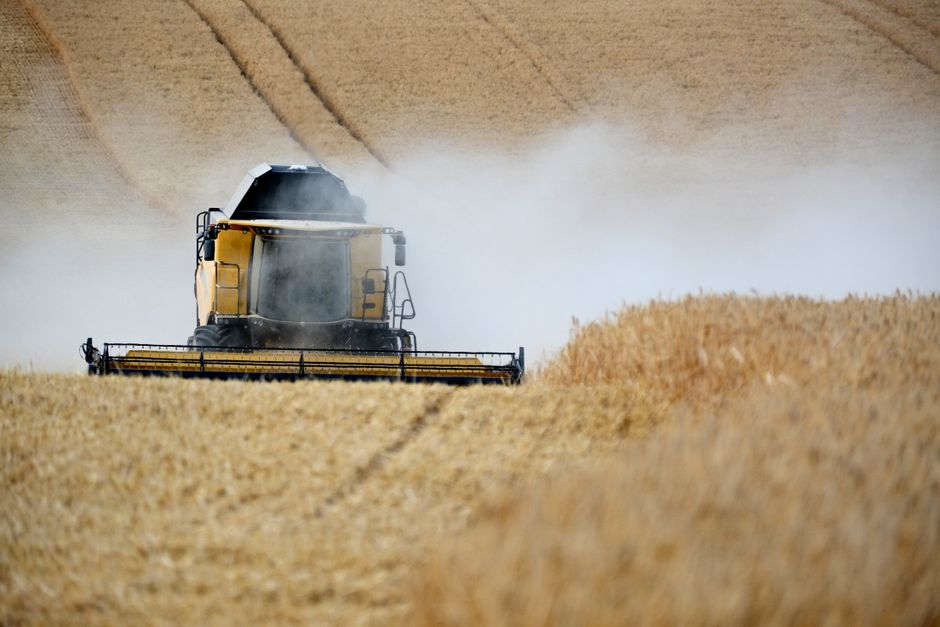 The Definitive Guide to Agricultural Dust Impact on HVAC Performance