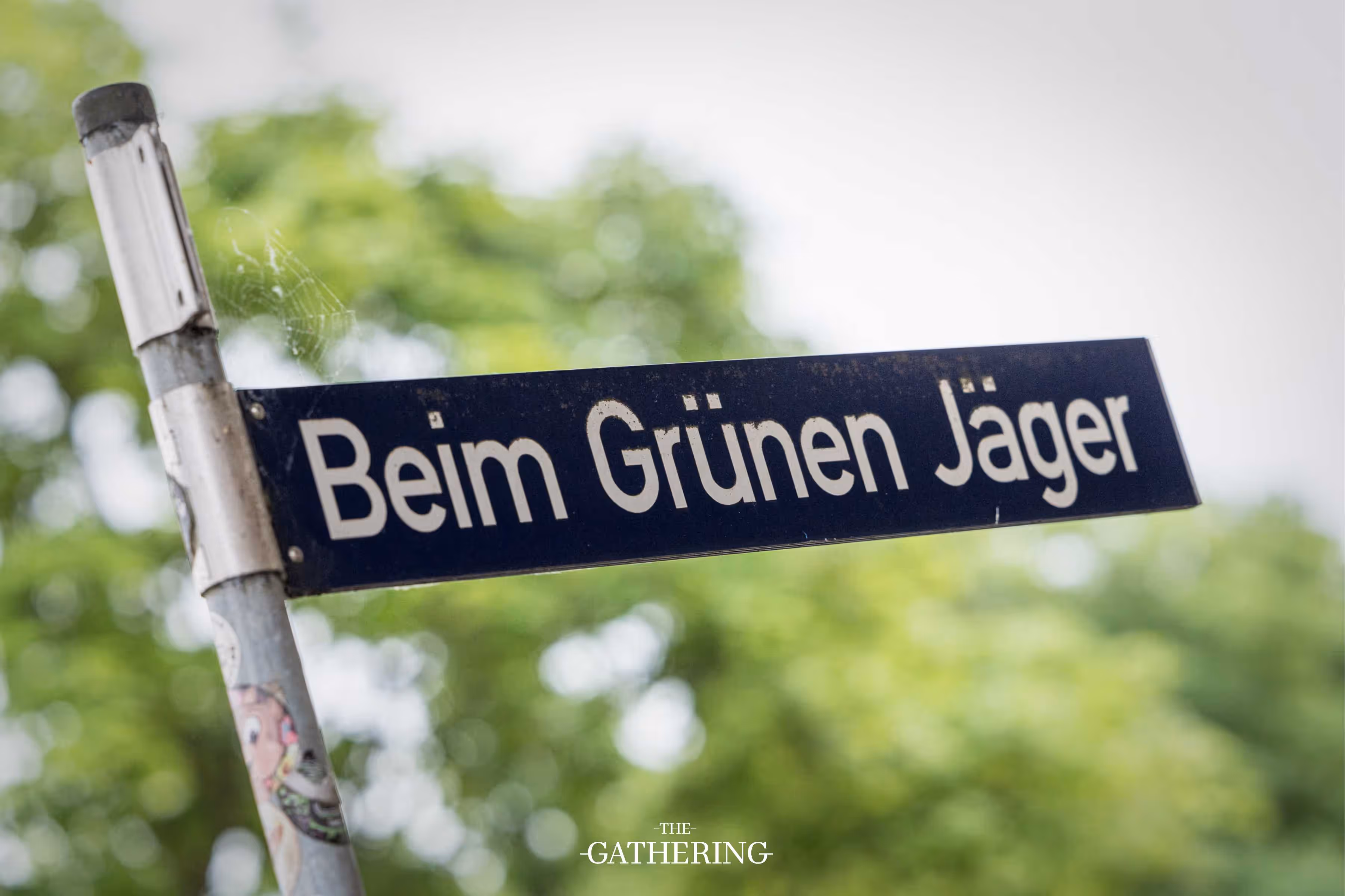 Strsßenschild beim grünen Jäger