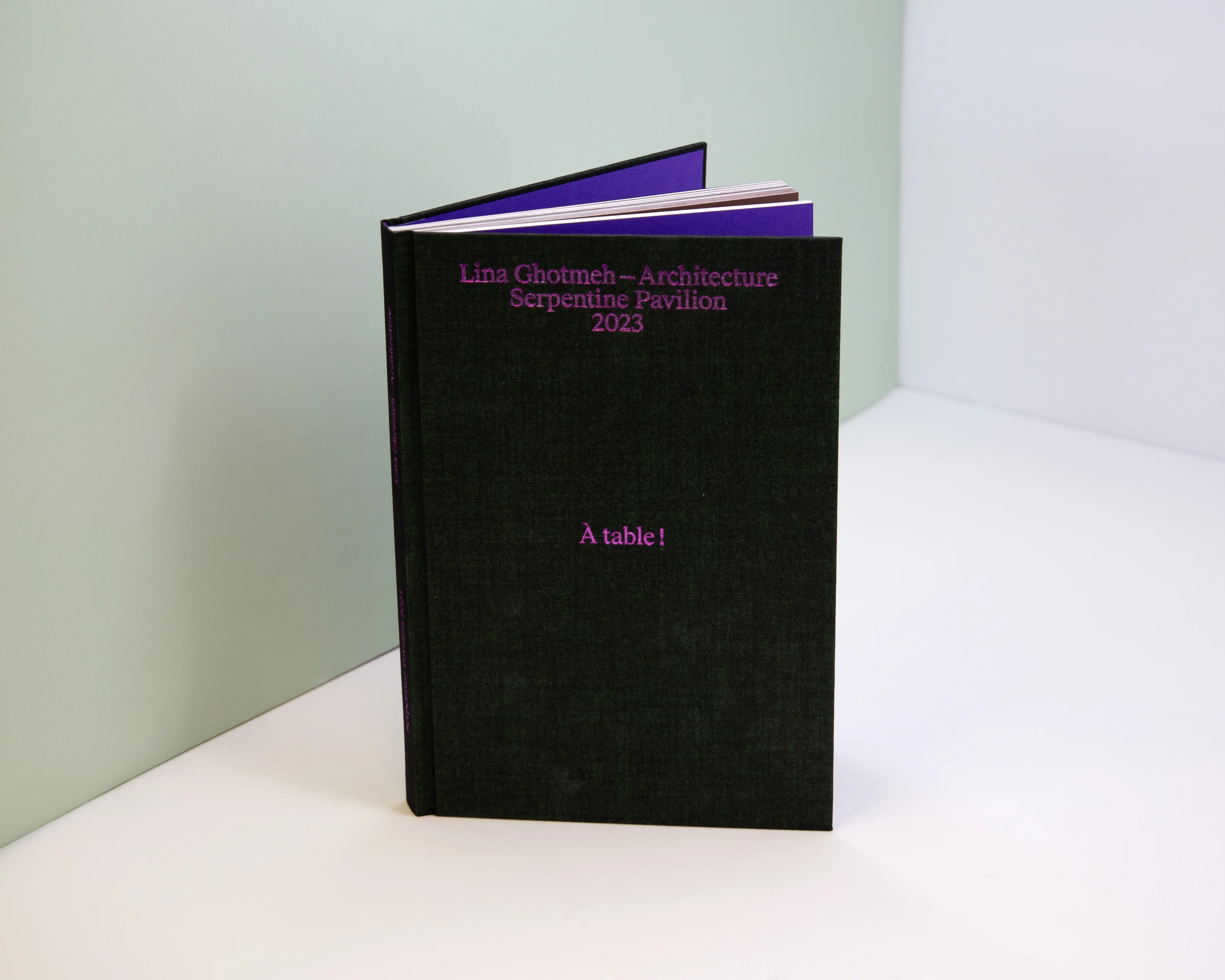 A table Architecture Serpentine