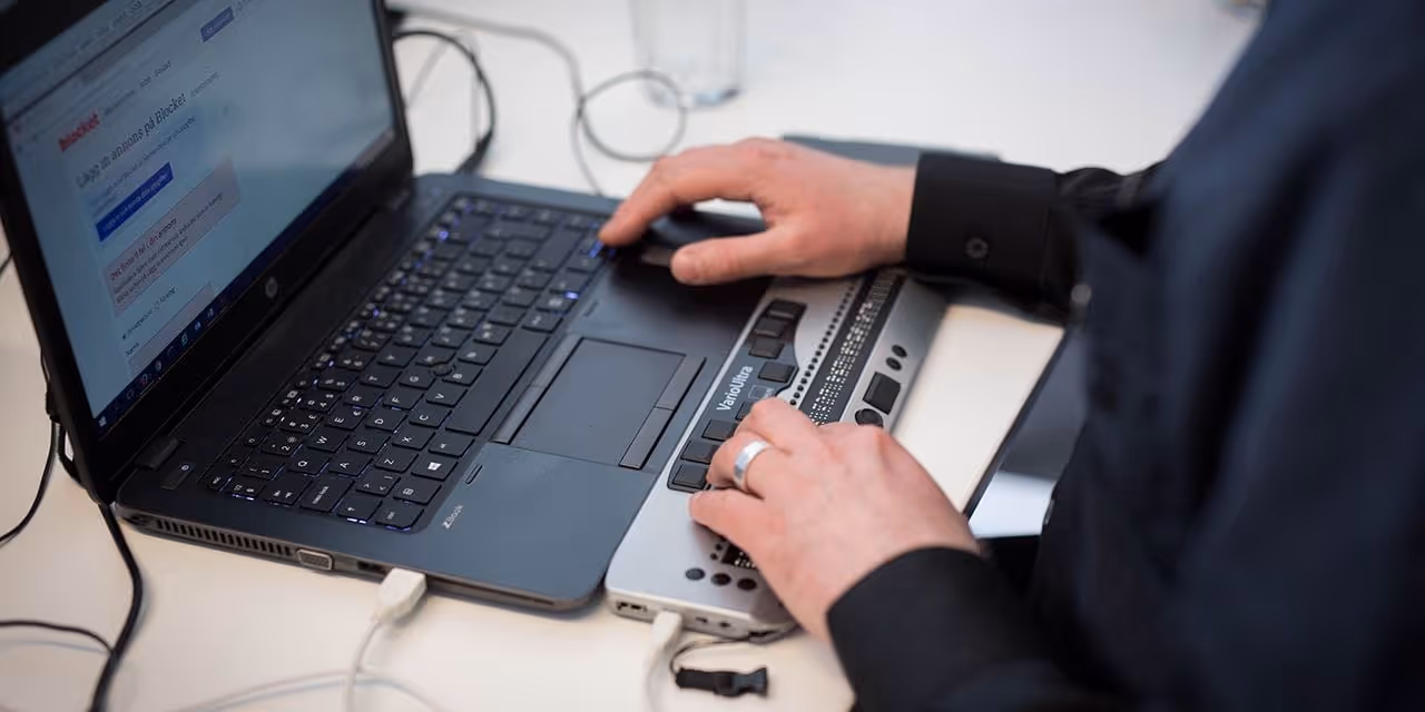 Making Images Accessible with Generative AI