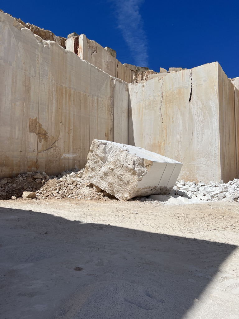 Pedras Home Cta, Pedreira