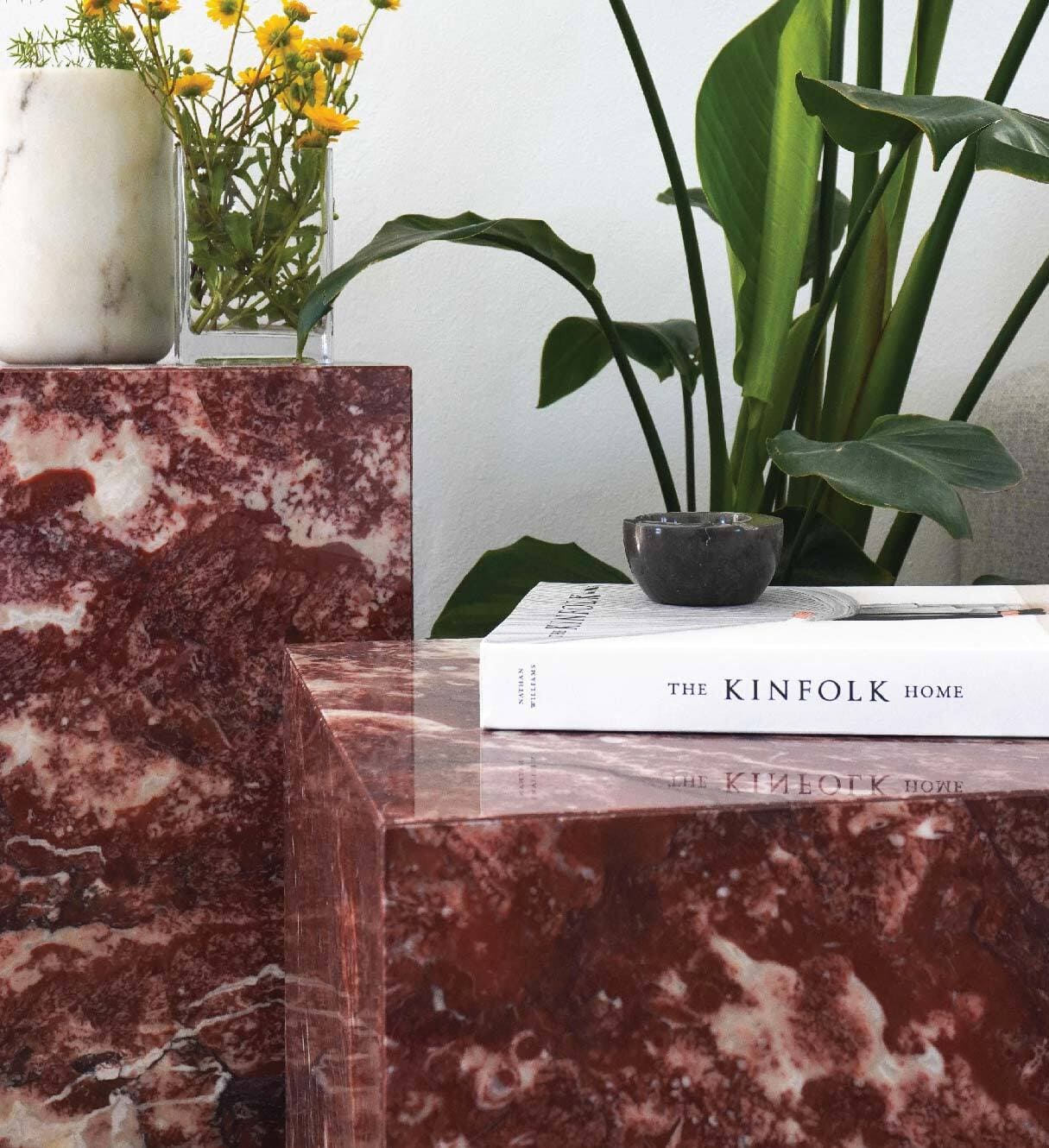 Plinth Vermelho