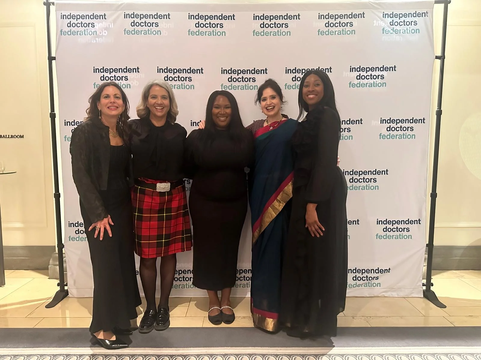 Dr Minha Rajput-Ray in her Scottish sari with Ms Susan Alexander, President of the Independent Doctors Federation, at the President’s Dinner and Ceilidh, 2025