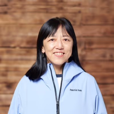 Headshot of Claire Zhu