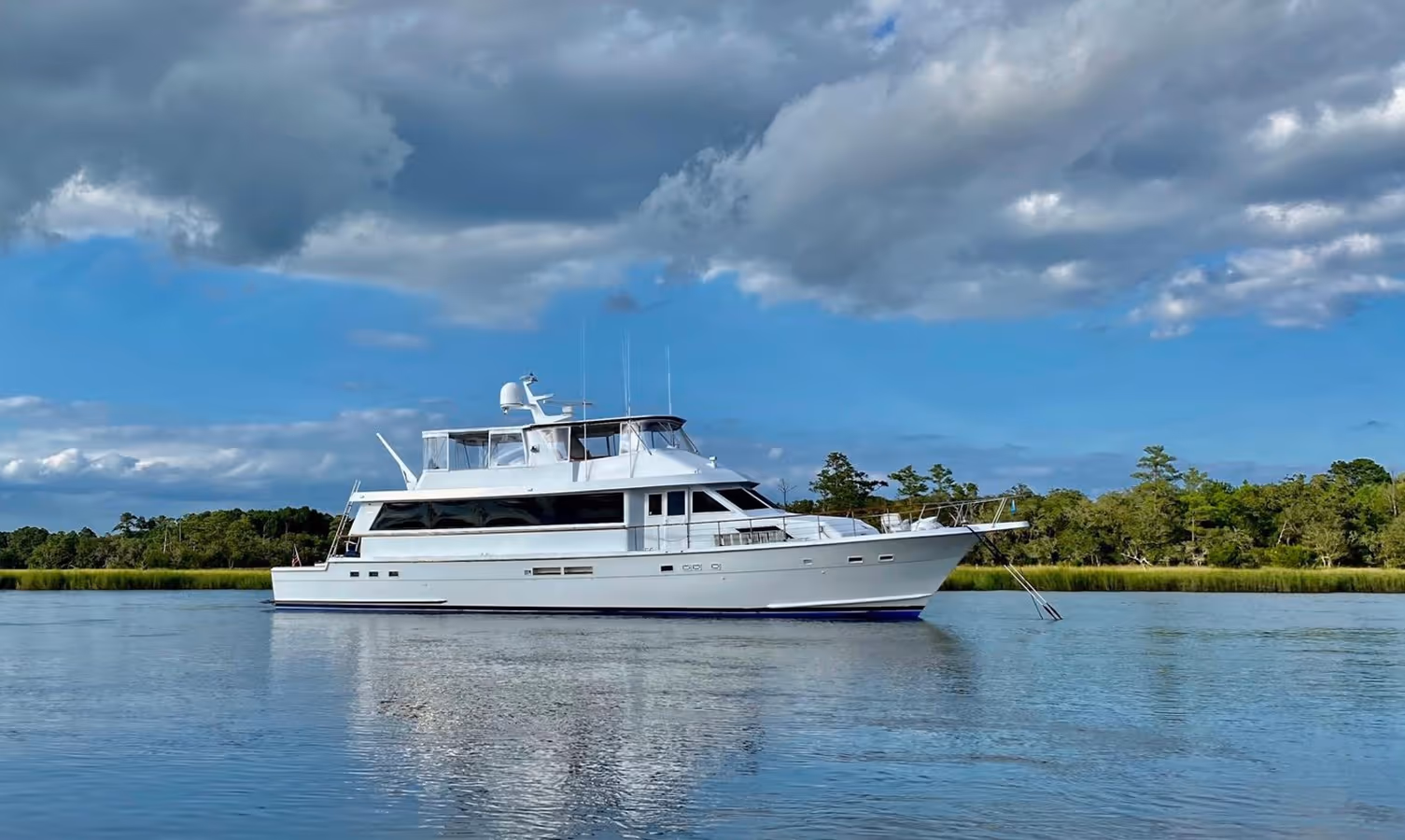 78 Cockpit Motor Yacht