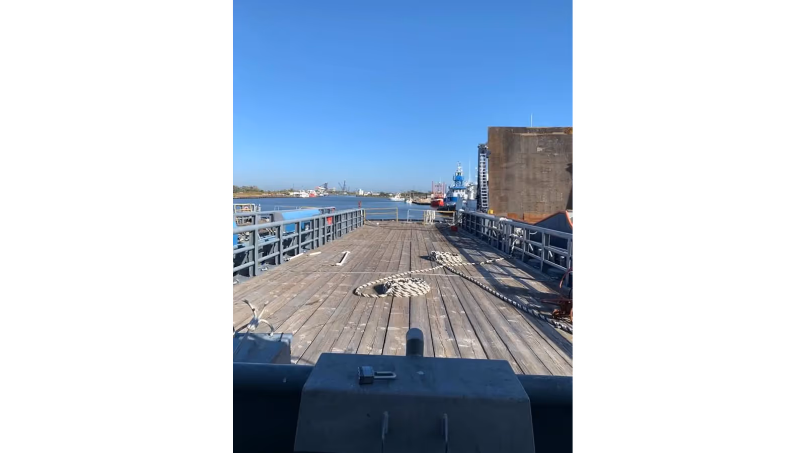170 Commercial Crew Boat