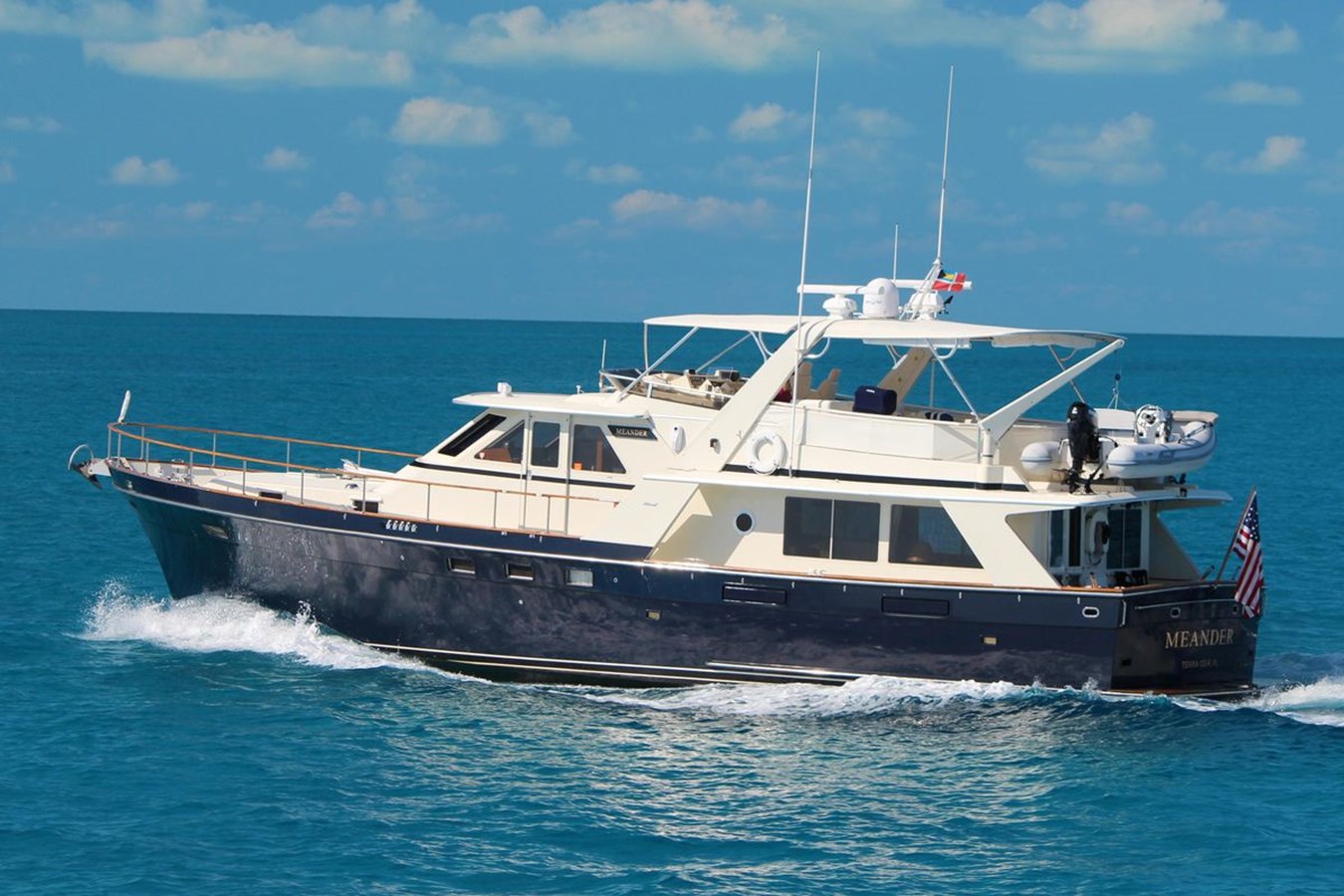 61 Pilothouse Motor Yacht